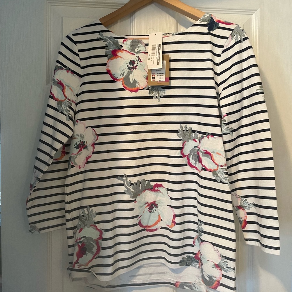 Joules 3/4 length sleeve flower top